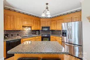 7 15th Vantage St, Campobello, SC 29322 - Photo 12