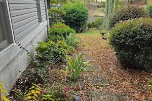 7 15th Vantage St, Campobello, SC 29322 - Photo 2