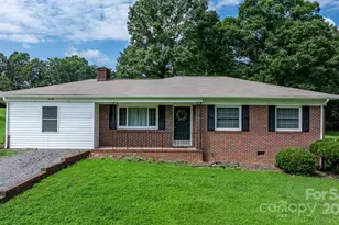 1838 Connelly Springs Rd, Lenoir, NC 28645 - Photo 1