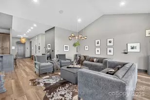 36 Northland Ct, Flat Rock, NC 28731 - Photo 18