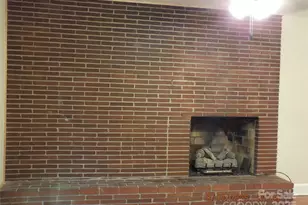 414 Springs St, Lancaster, SC 29720 - Photo 8