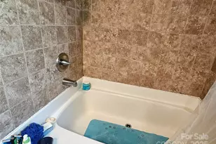 5929 Mourglea Ave, Connelly Springs, NC 28612 - Photo 20