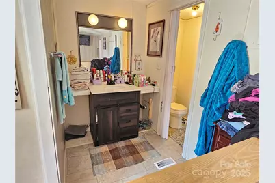 5929 Mourglea Avenue, Connelly Springs, NC 28612 - Photo 34