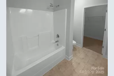 1031 Skyline View Way, Charlotte, NC 28204 - Photo 20