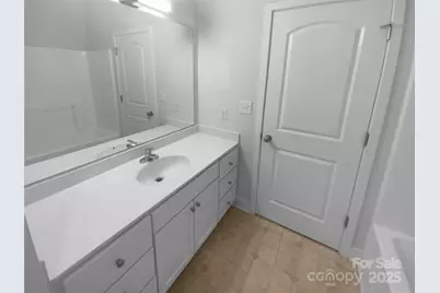 1031 Skyline View Way, Charlotte, NC 28204 - Photo 22