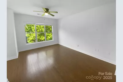 1031 Skyline View Way, Charlotte, NC 28204 - Photo 8