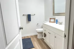 201 Tarrington Dr, Statesville, NC 28625 - Photo 4