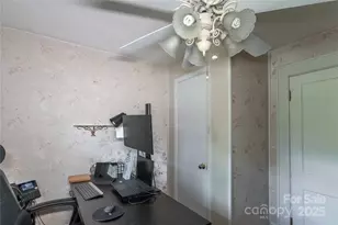 56 Brevard Rd, Asheville, NC 28806 - Photo 20