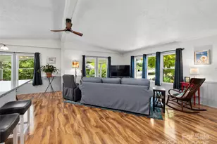 200 Cranbrook Cir, Hendersonville, NC 28792 - Photo 14