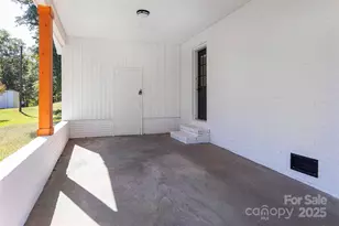 403 Murdock Cir, Shelby, NC 28150 - Photo 4