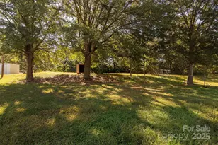 403 Murdock Cir, Shelby, NC 28150 - Photo 22