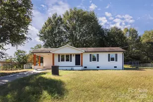 403 Murdock Cir, Shelby, NC 28150 - Photo 1