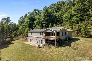 473 Eli Capps Rd, Zirconia, NC 28790 - Photo 6