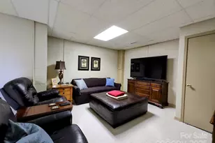 545 Summit Rd, Tryon, NC 28782 - Photo 14