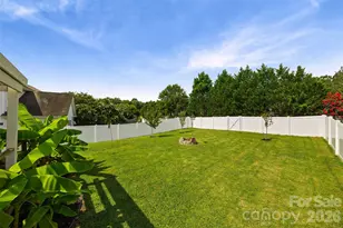 1805 Crabapple Tree Ln, Charlotte, NC 28214 - Photo 26