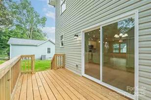 1324 Old Charlotte Rd, Statesville, NC 28677 - Photo 22