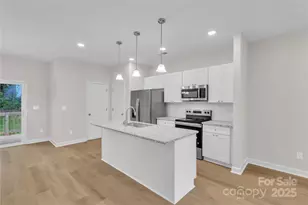 1324 Old Charlotte Rd, Statesville, NC 28677 - Photo 10