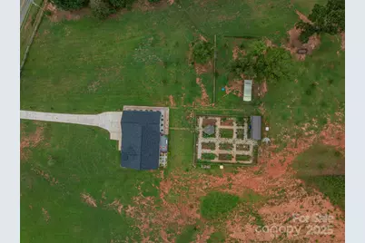 1484 Null Road, Lincolnton, NC 28092 - Photo 8