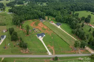 1484 Null Rd, Lincolnton, NC 28092 - Photo 6