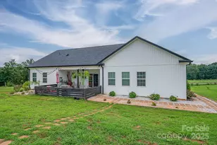 1484 Null Rd, Lincolnton, NC 28092 - Photo 36