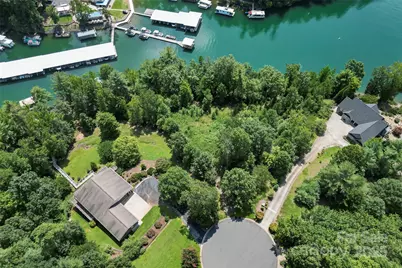 2076 Waterford Way #42, Morganton, NC 28655 - Photo 8