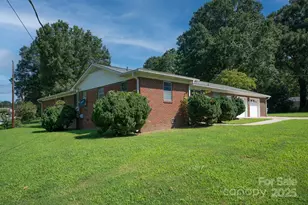 505 Rogers Lake Rd E, Kannapolis, NC 28083 - Photo 32