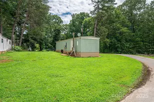 1218 W Highview Ln, Lincolnton, NC 28092 - Photo 12