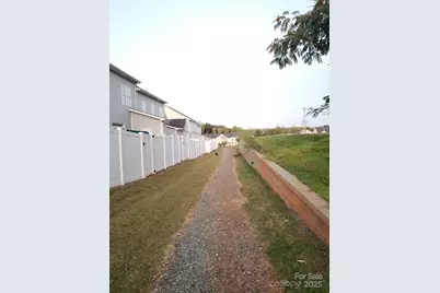 1033 Beatty Woods Drive, Belmont, NC 28012 - Photo 6