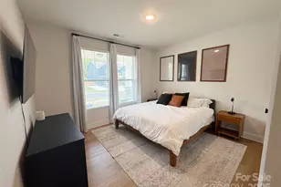 11012 N Cmns Dr, Charlotte, NC 28213 - Photo 8