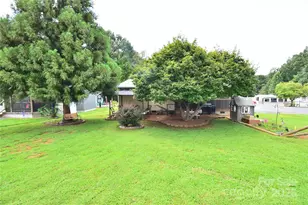 101 Hummingbird Cir, New London, NC 28127 - Photo 6