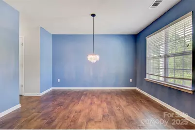 5311 Oakdale Ridge Court, Charlotte, NC 28216 - Photo 6