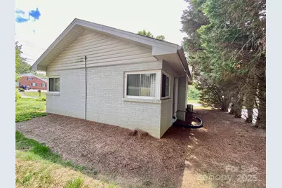 400 Statesville Boulevard, Salisbury, NC 28144 - Photo 8