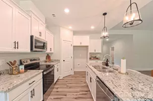 3065 Meadowcrest Dr, Clover, SC 29710 - Photo 12