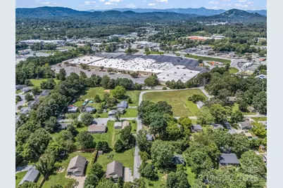 410 Freeman Street, Hendersonville, NC 28792 - Photo 26