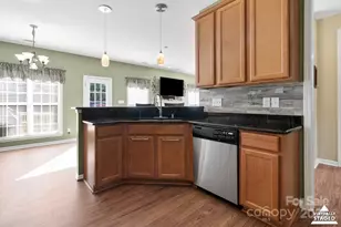 173 Painted Bunting Dr, Troutman, NC 28166 - Photo 8