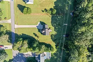 173 Painted Bunting Dr, Troutman, NC 28166 - Photo 32