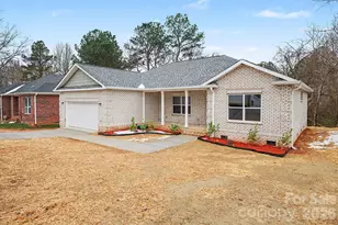 149 Ole Eastpointe Dr, York, SC 29745 - Photo 2