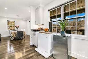 215 E Oakview Rd, Asheville, NC 28806 - Photo 6