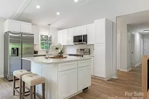 1405 Rinehart Ct, Charlotte, NC 28270 - Photo 4