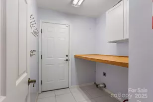 315 Charlestown Dr, Hendersonville, NC 28792 - Photo 6