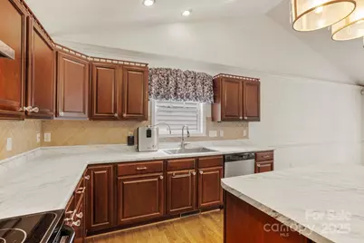 315 Charlestown Drive, Hendersonville, NC 28792 - Photo 14