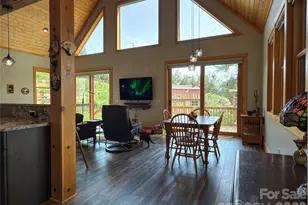 1856 Cabbage Patch Rd, Burnsville, NC 28714 - Photo 18