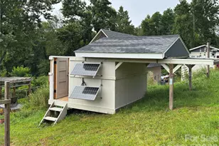 1856 Cabbage Patch Rd, Burnsville, NC 28714 - Photo 36