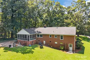 710 Owens Dr, Gastonia, NC 28054 - Photo 4