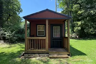 43 Wild Horse Rd, Sylva, NC 28779 - Photo 2