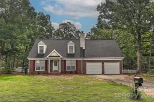 8056 Hunley Ridge Rd, Matthews, NC 28104 - Photo 1