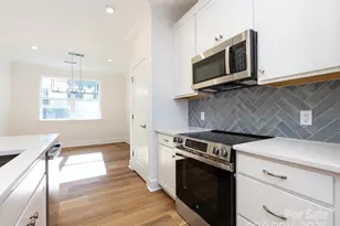 6027 Pivot Ct, Charlotte, NC 28205 - Photo 4