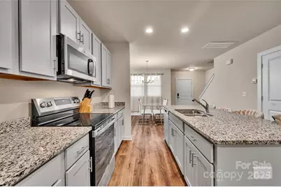 231 Hoskins Avenue Drive, Charlotte, NC 28208 - Photo 16