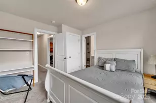 231 Hoskins Ave Dr, Charlotte, NC 28208 - Photo 32