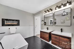 3942 McMillan St, Charlotte, NC 28205 - Photo 12